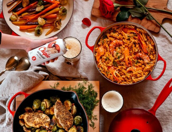 Un ensemble de cuisine en fonte émaillé Le Creuset à gagner « 1500$ »