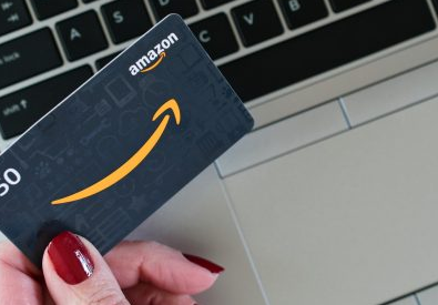 Participez et gagnez 16 260 cartes cadeaux Amazon de 50$ à 5000$