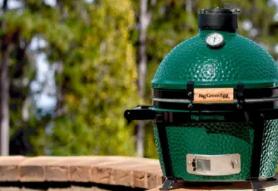 Remportez un BBQ Big Green Egg Minimax Original de 959 $