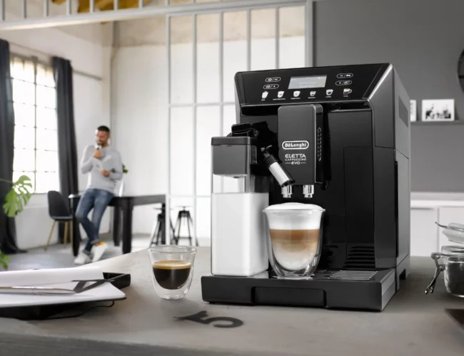 Concours Linen Chest : Tentez de gagner une machine à café DELONGHI ELETTA EVO d’une valeur de 2 999 $.