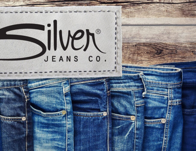 Concours exclusif : Gagnez 2 cartes-cadeaux Silver Jeans Co. d’une valeur de 500$ chacune.