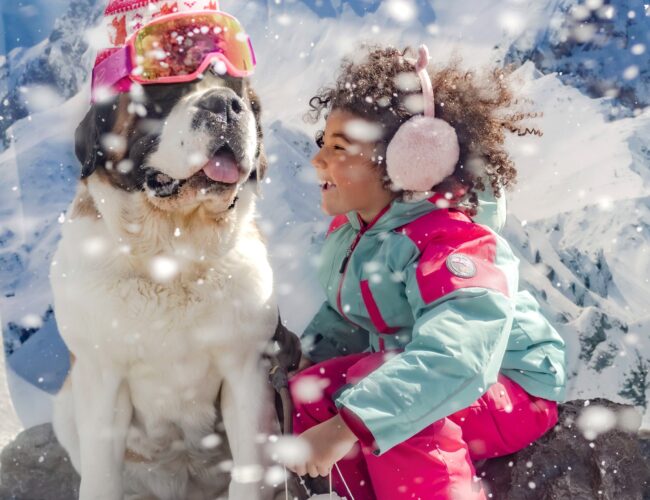 Participez au Concours Souris Mini et Gagnez un Habit de Neige pour vos Enfants !